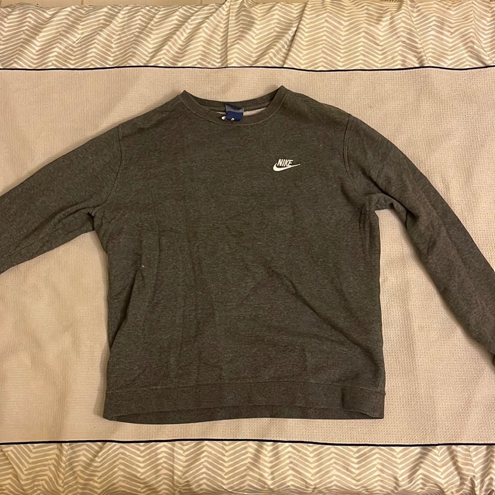 Grey/Gray Nike Crewneck Sweater. Great for fall/winter